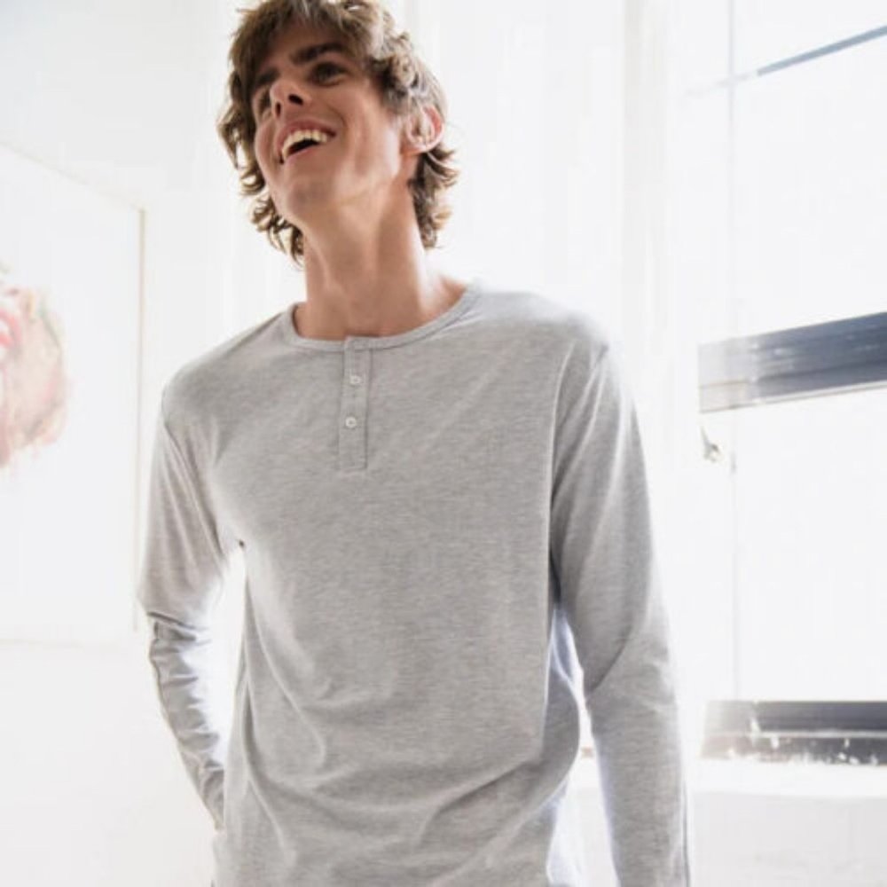 NWT Two Blind Brothers Long Sleeve Henley T-Shirt 1/4 Button Grey